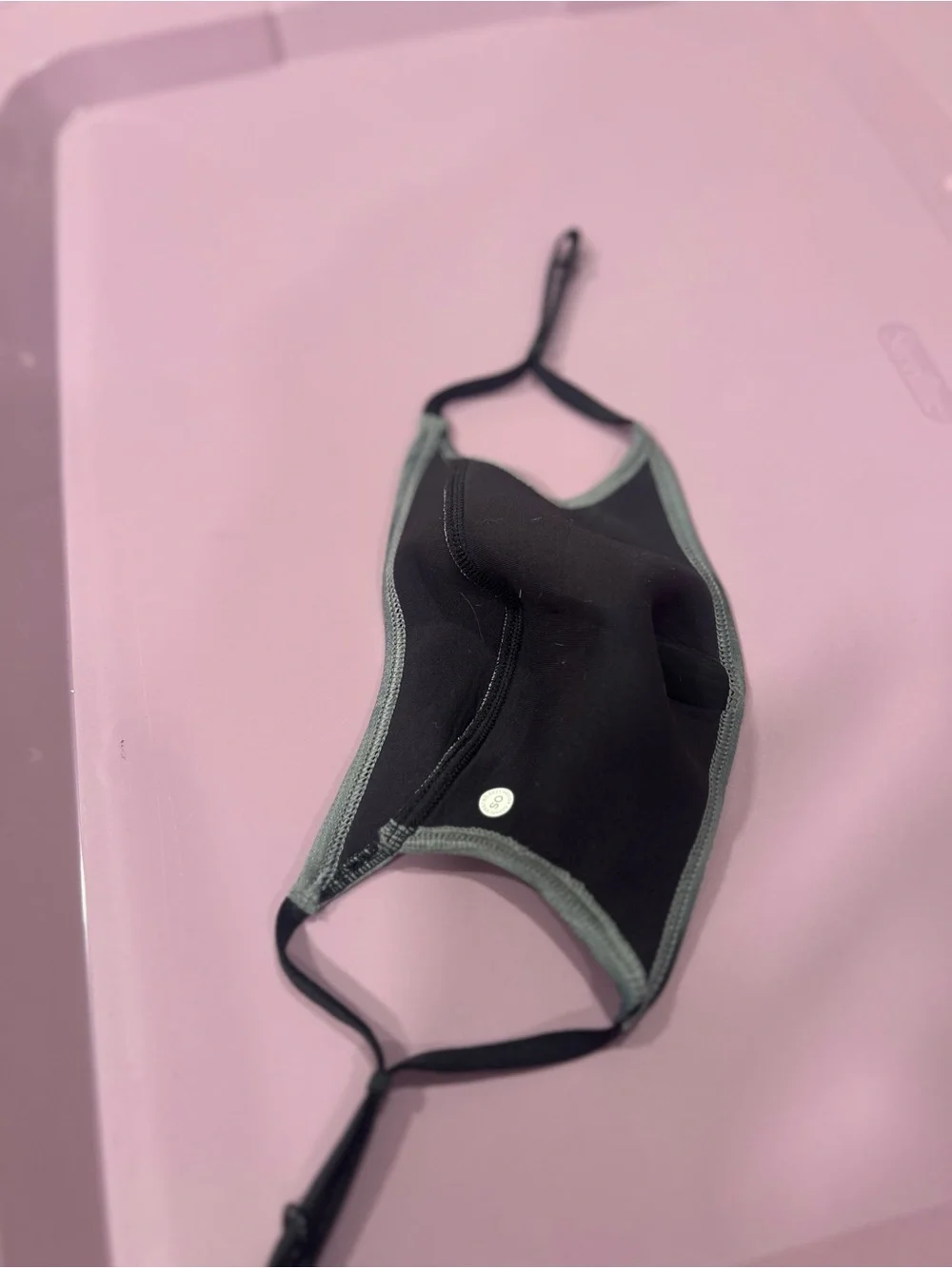 lululemon athletica Gray Women's Breathable Face Mask with Adjustable Straps